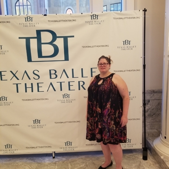 Meet your Posher, Carin - Picture 13 of 14